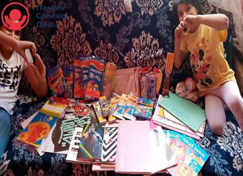 Donacija hrane i škoslkog pribora za porodicu Jovanović