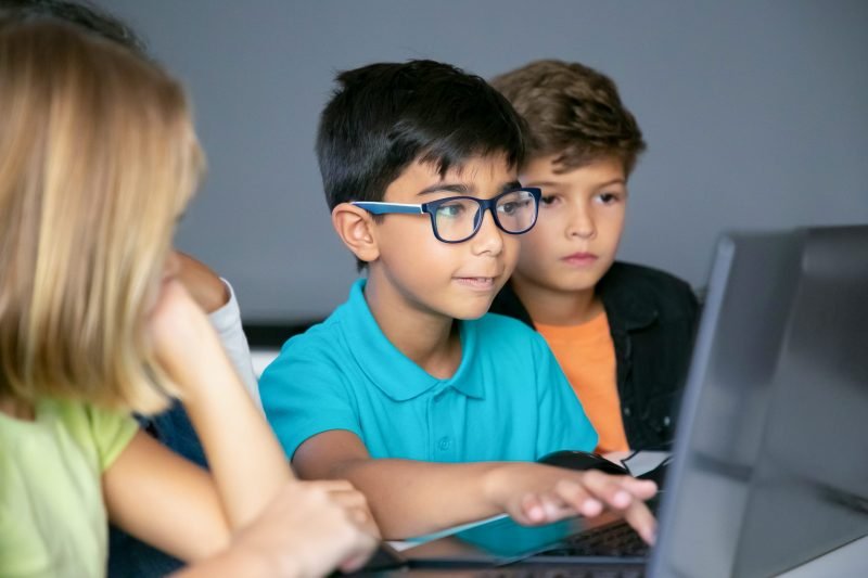 Edukacija dece i omladine za njihovu uspešnu budućnost! 2