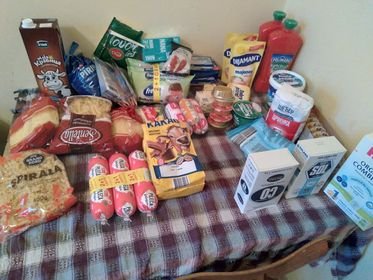 Kupovina namirnica za porodicu Stevanović 3 Kupovina namirnica za porodicu Stevanović 3
