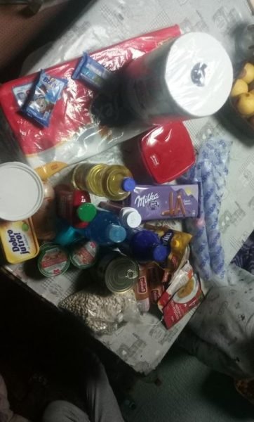 Kupovina namirnica za porodicu Ignjatović 2 Kupovina namirnica za porodicu Ignjatović 2