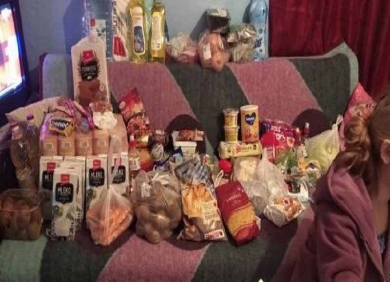 Kupovina namirnica za porodicu Slavković 1