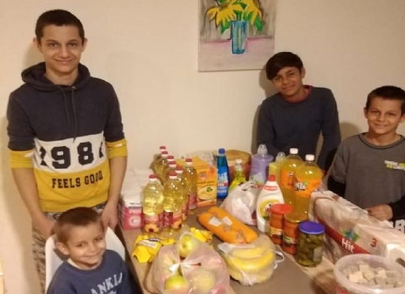 Kupovina namirnica za porodicu Pavlović 1