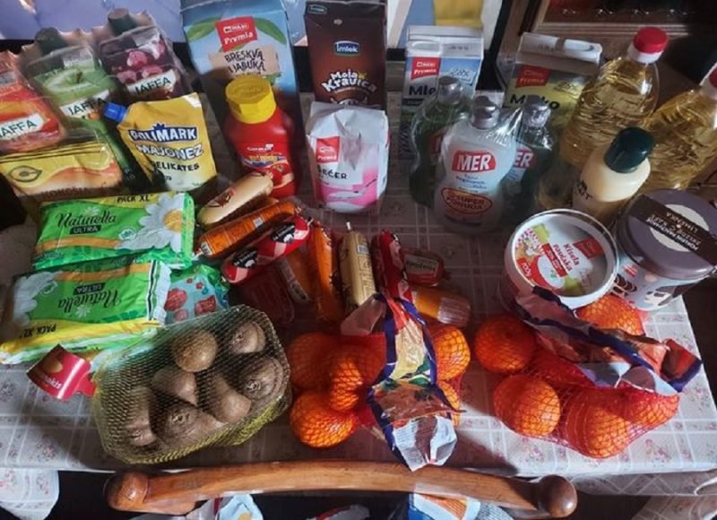Kupovina namirnica za porodicu Kovač 1 Kupovina namirnica za porodicu Kovač 1