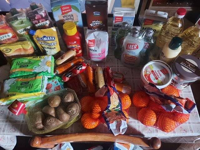 Kupovina namirnica za porodicu Kovač 3 Kupovina namirnica za porodicu Kovač 3