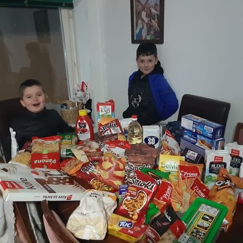 Kupovina namirnica za porodicu Milošević 4