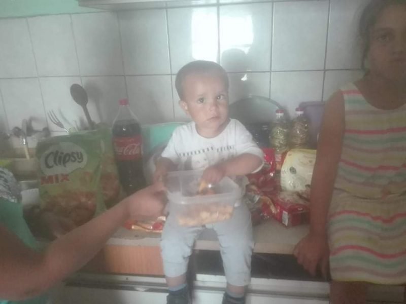 Kupovina namirnica za porodicu Žigić 1