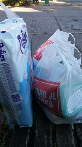 Kupovina namirnica za porodicu Jovanović 1