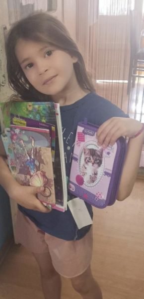 Donacija školskog pribora ugroženoj deci 4 Donacija školskog pribora ugroženoj deci 4