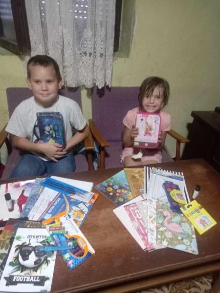 Donacija školskog pribora ugroženoj deci 6 Donacija školskog pribora ugroženoj deci 6