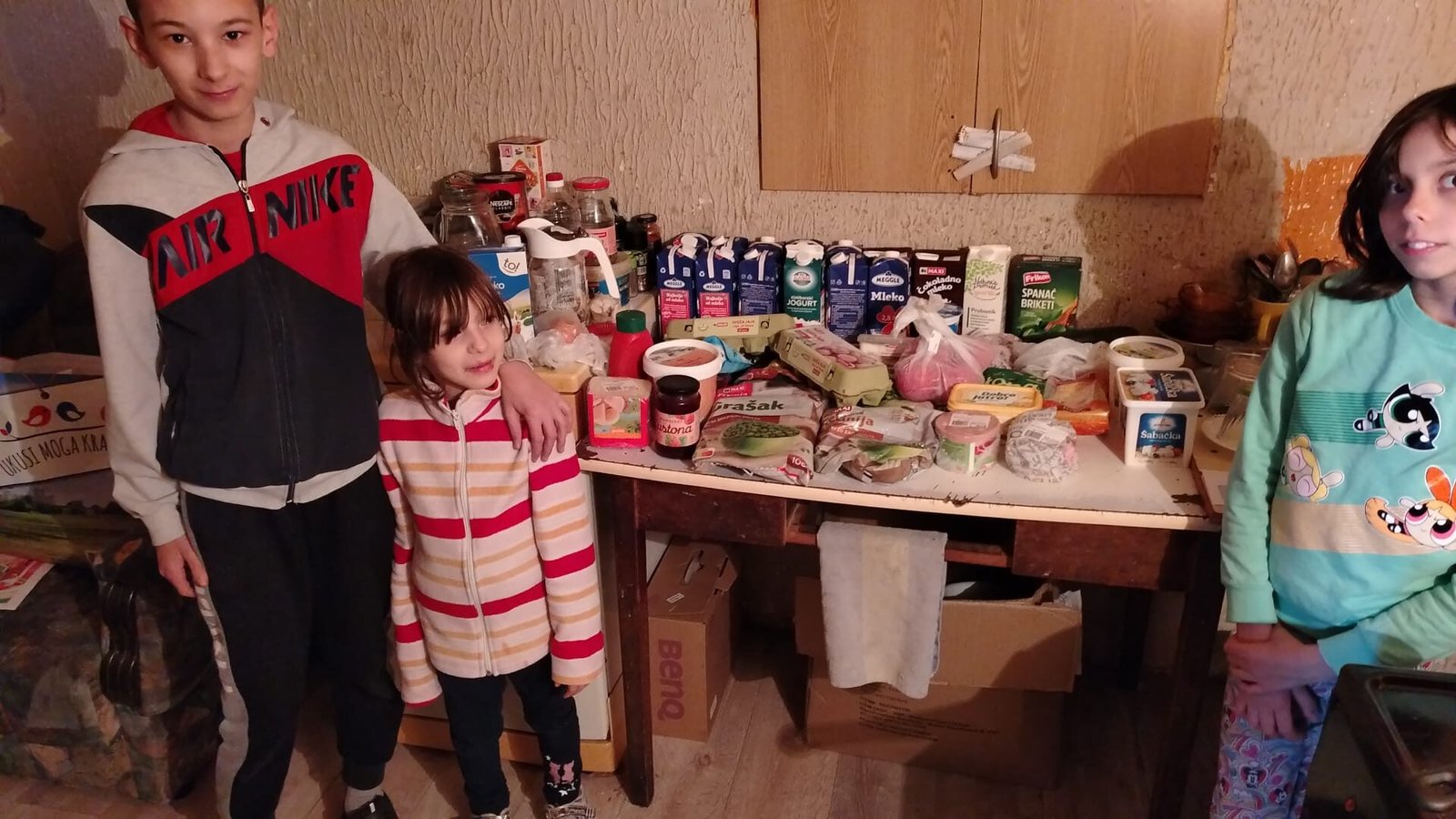 Kupovina namirnica porodici Dunđerski 2