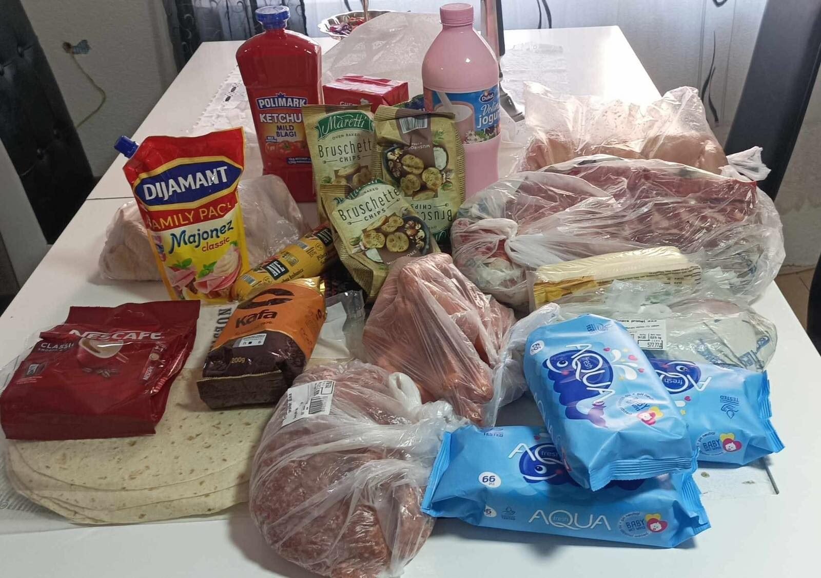 Kupovina namirnica porodici Biserčić /PU AMIGOSI/ 3 Kupovina namirnica porodici Biserčić /PU AMIGOSI/ 3