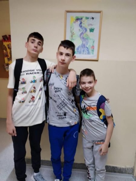 Porodici Todosijević / Jeremić je potrebna