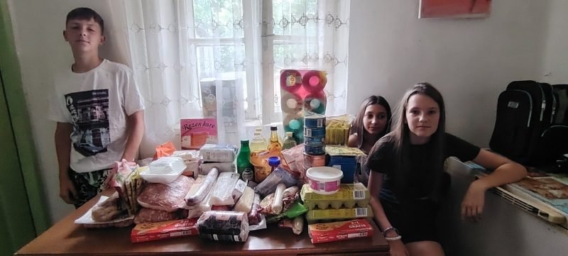 Kupovina namirnica Stepanu i njegovoj porodici 1